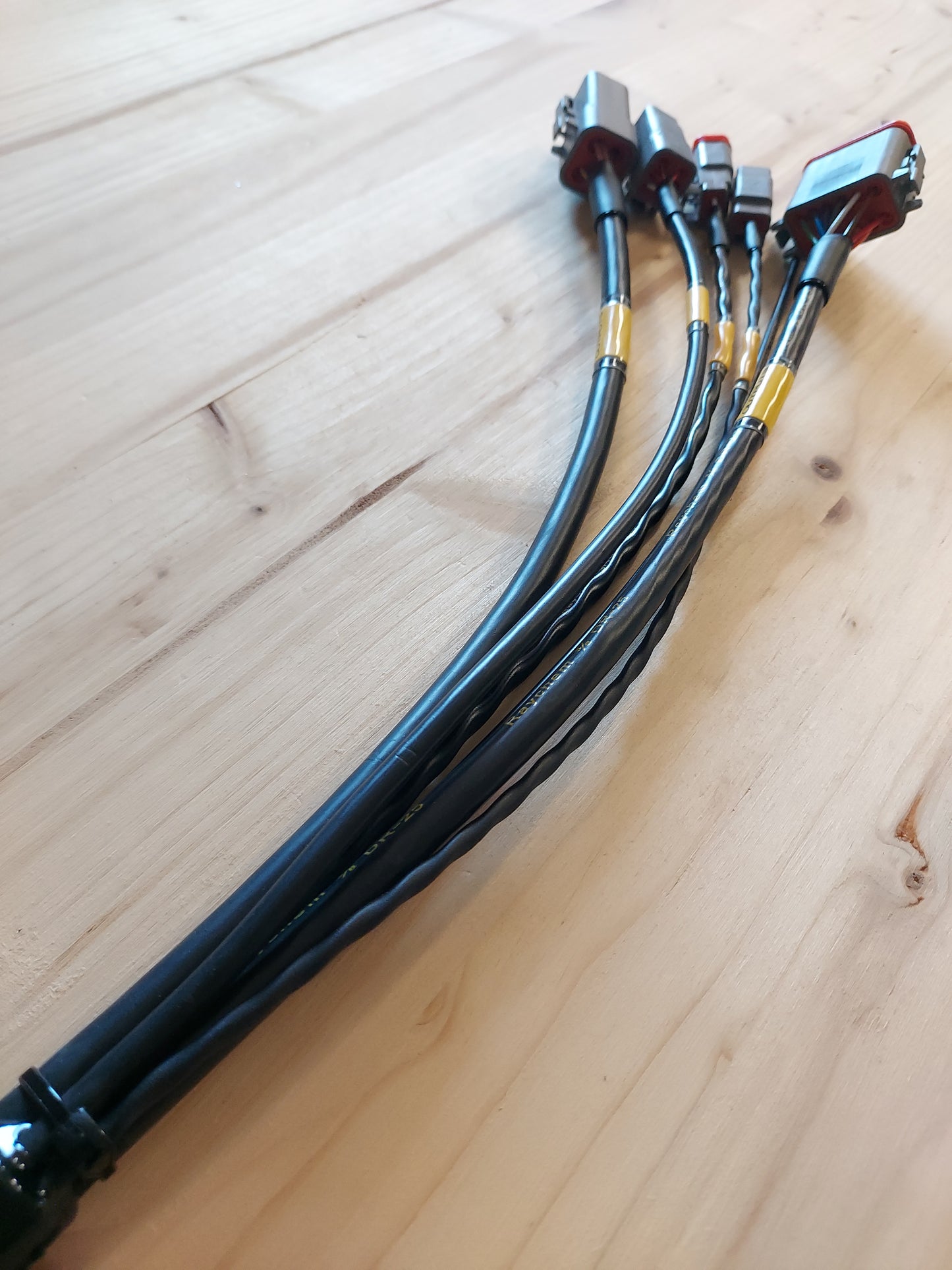 SWITCH PRO RCR FORCE 12 INSTALLATION HARNESS
