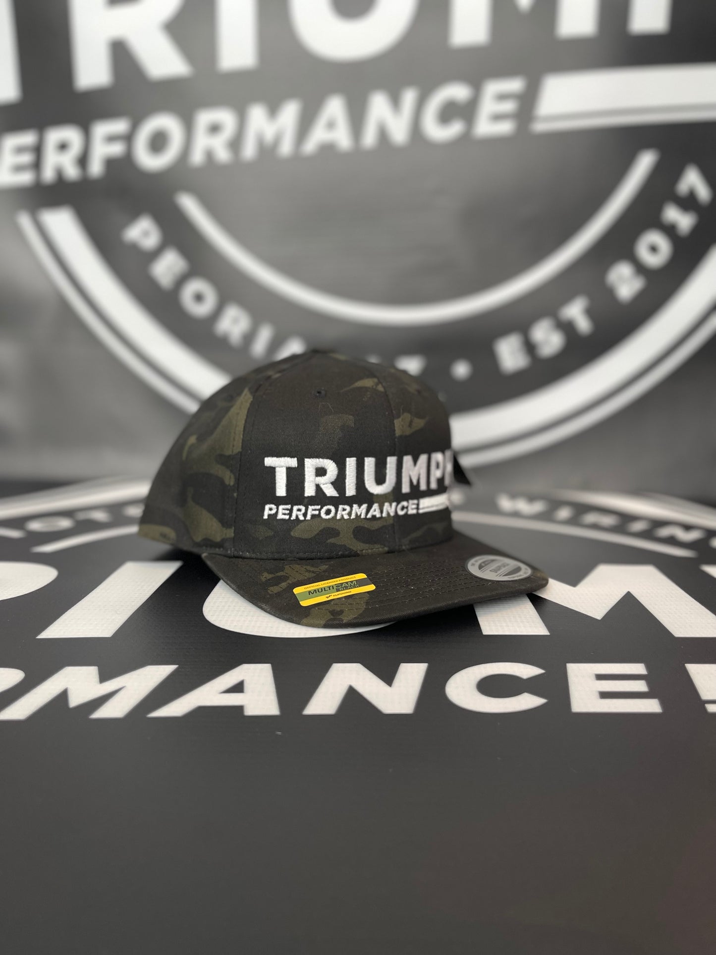 TRIUMPH PERFORMANCE BLACK "MULTICAM" SNAPBACK